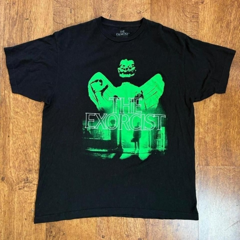 The Exorcist black and green graphic t shirt.  Horror grunge scary movie